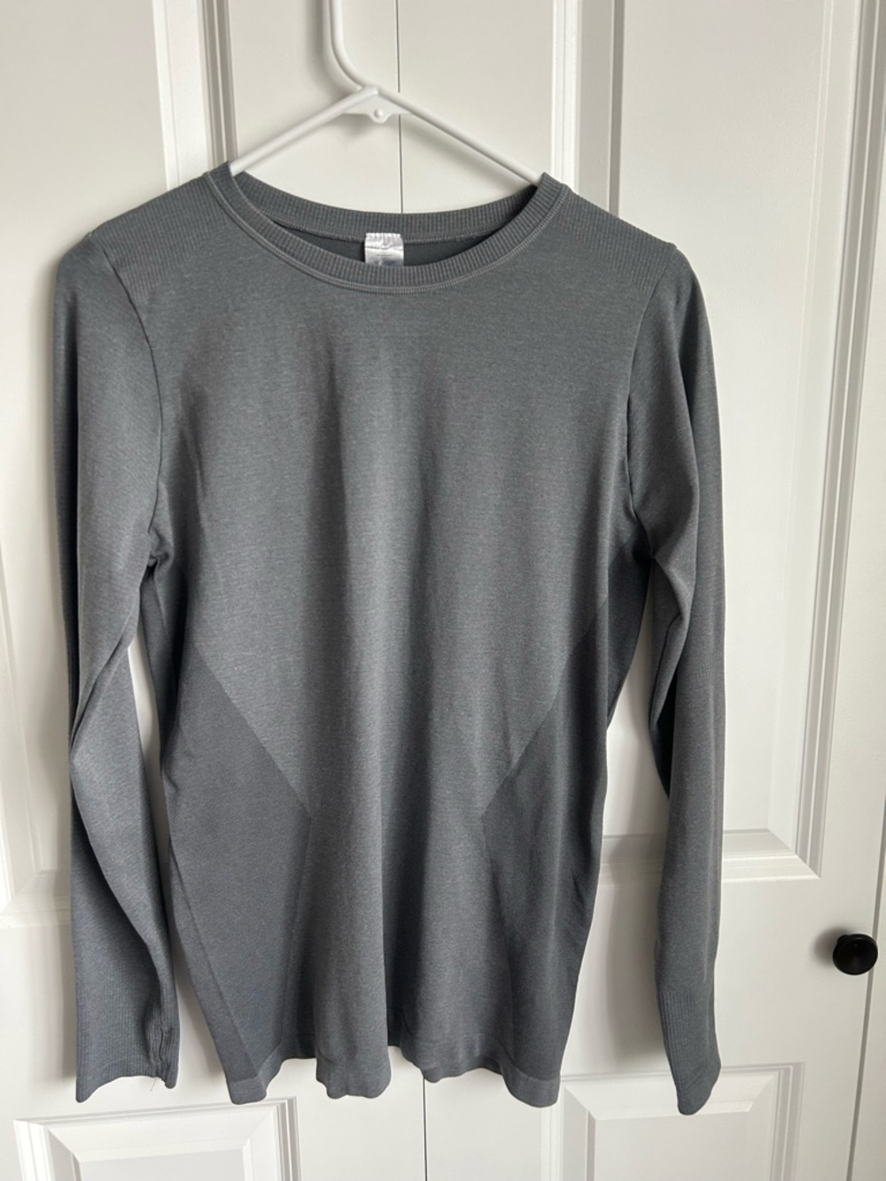 Hylete Long Sleeve Gray Seamless Top